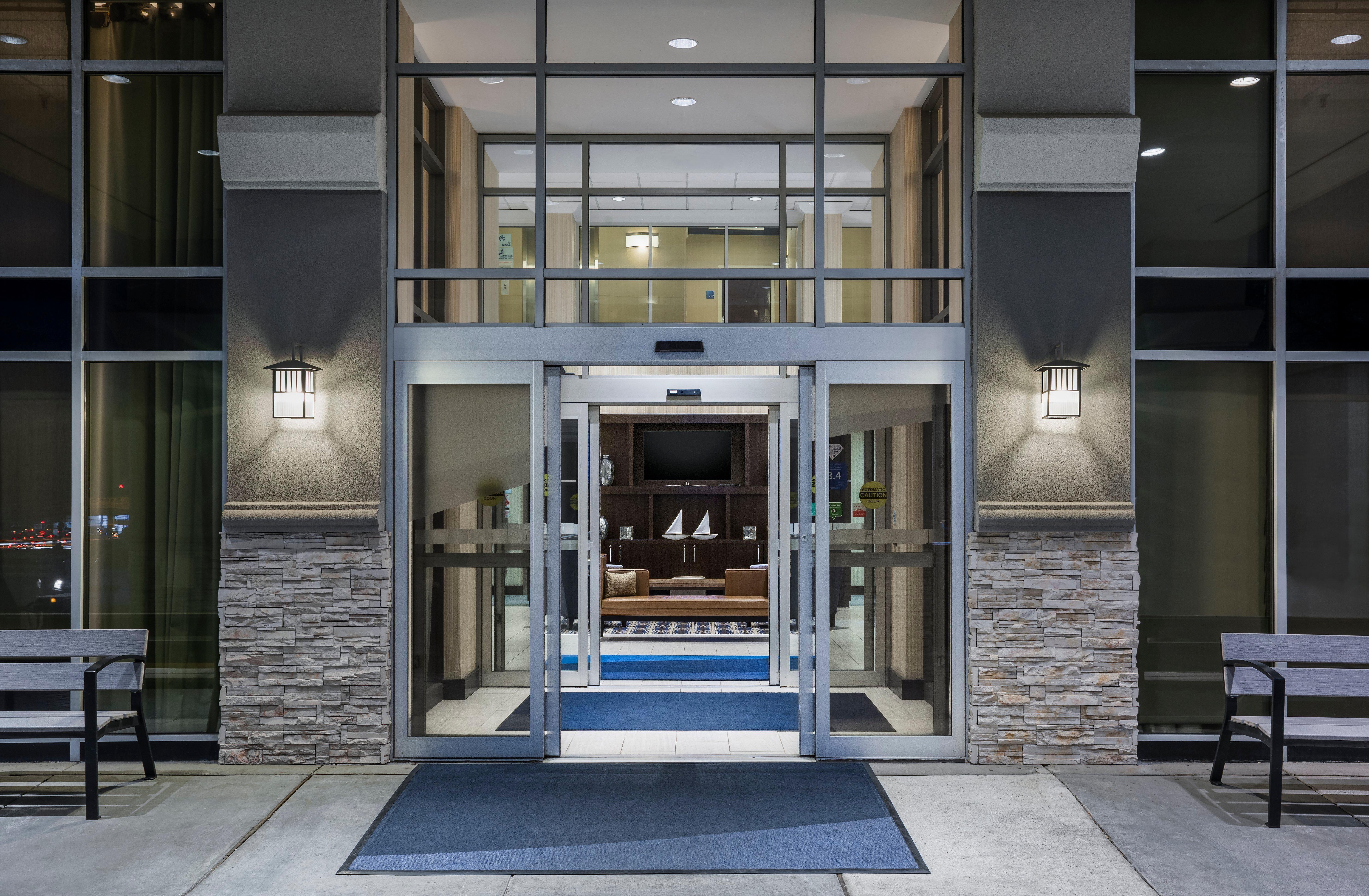 Holiday Inn Express & Suites Laurel Lakes By Ihg Kültér fotó