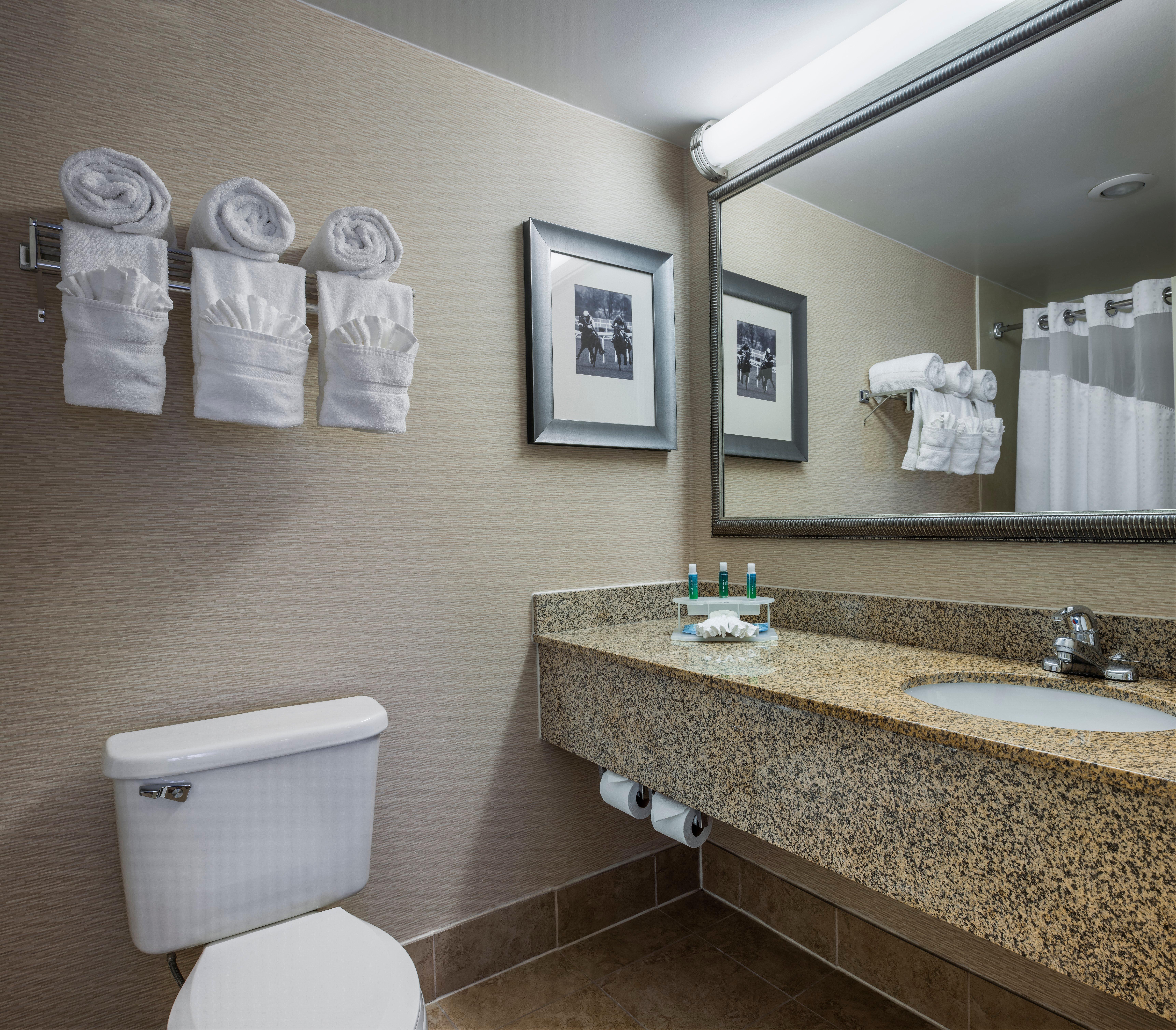 Holiday Inn Express & Suites Laurel Lakes By Ihg Kültér fotó