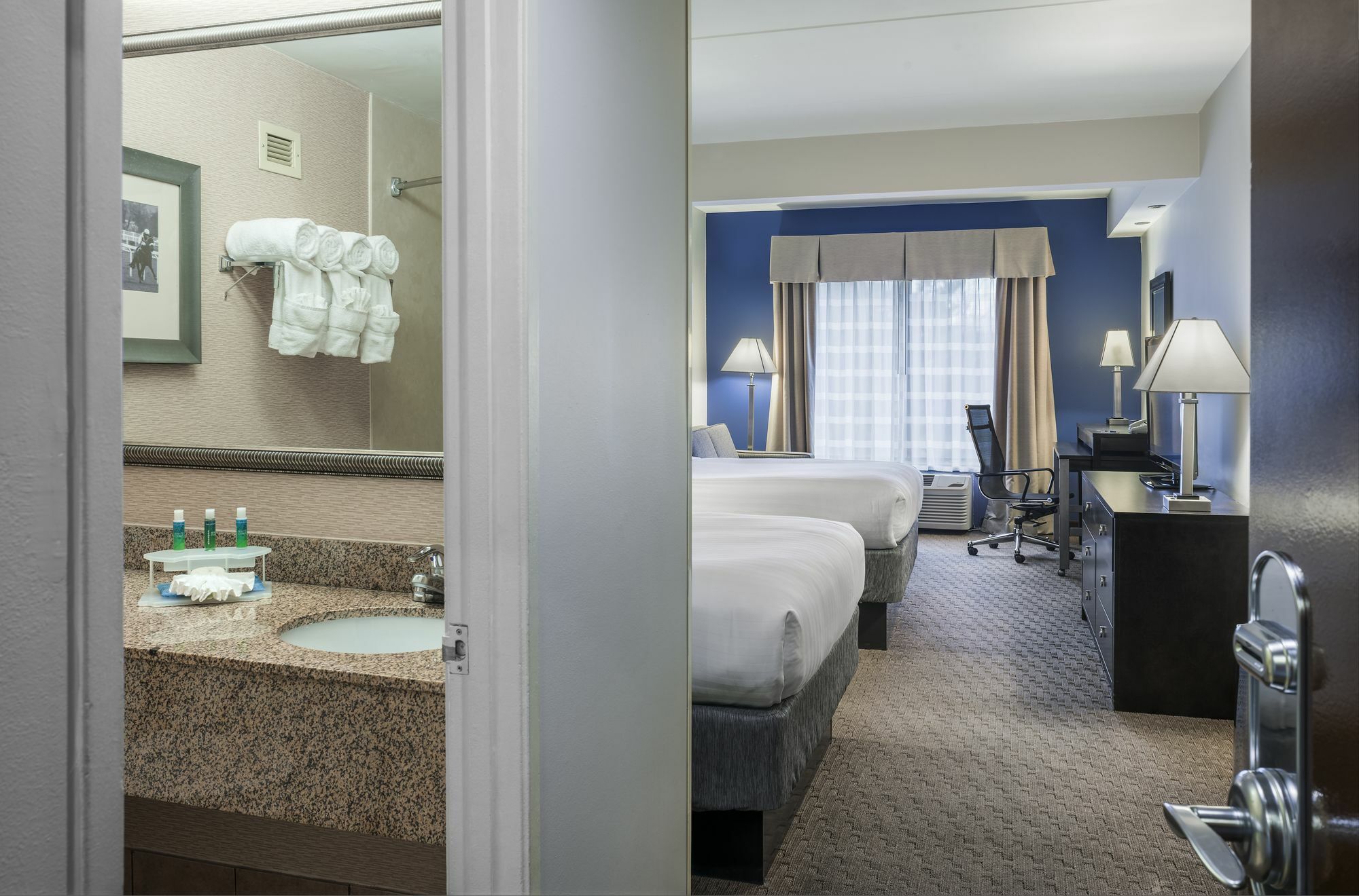 Holiday Inn Express & Suites Laurel Lakes By Ihg Kültér fotó